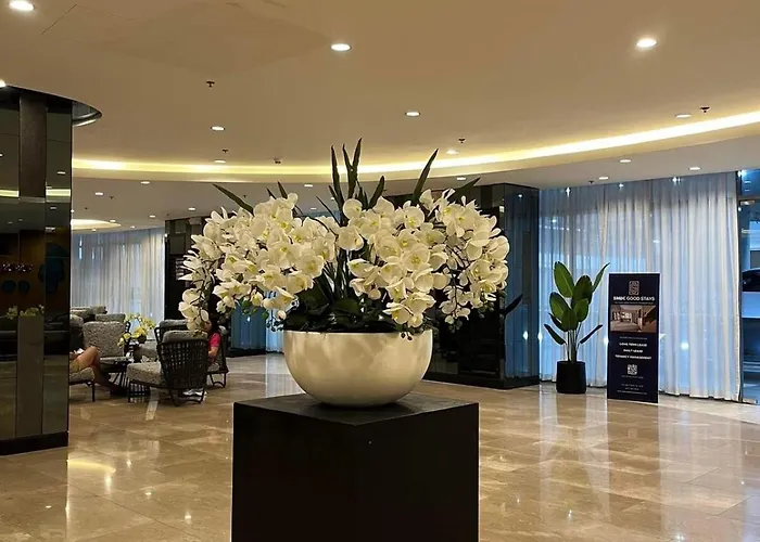 Affordable In Moa Apartment